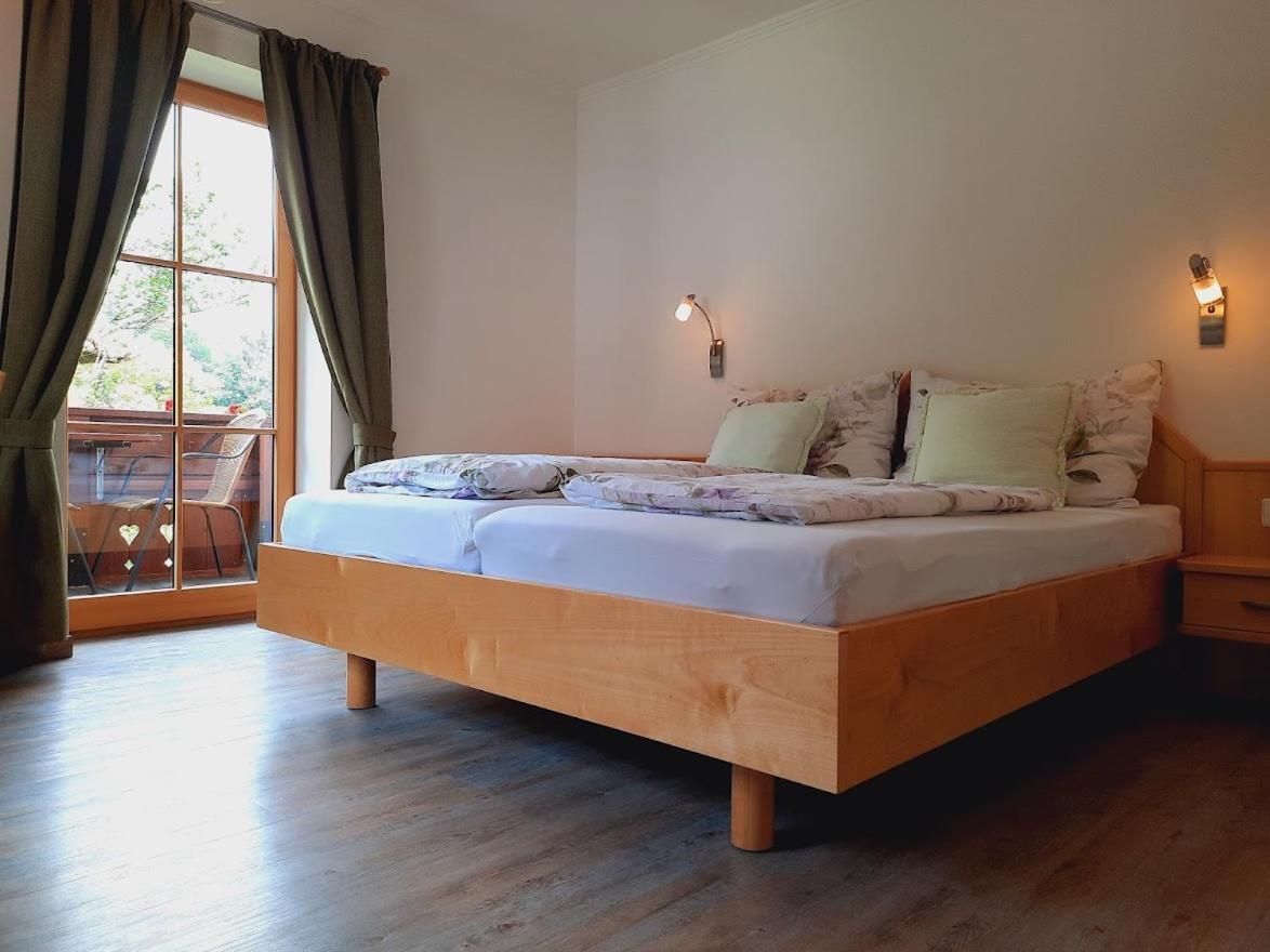 Berghof Reiter Hotel Weissbriach Bagian luar foto